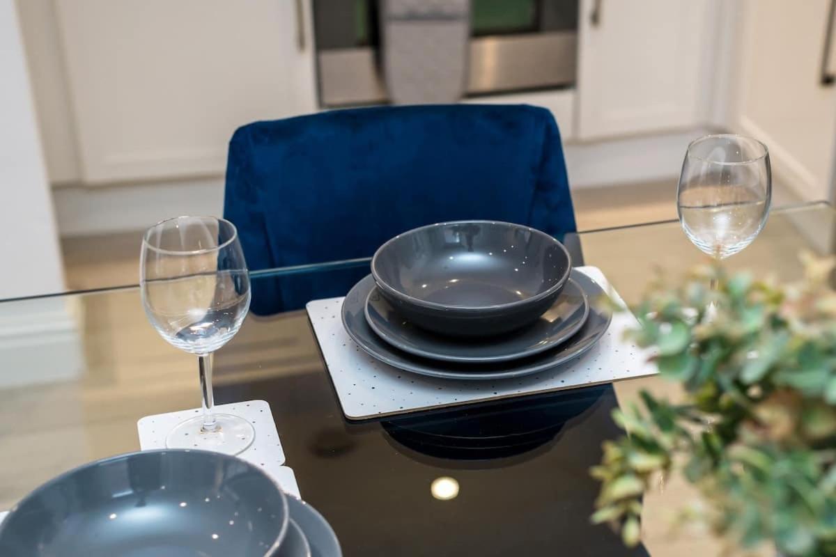 Fabulous Quayside Apartment With Free Parking Liverpool Kültér fotó